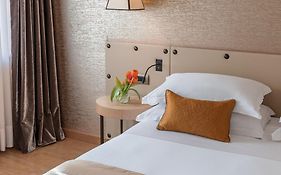 Starhotels Metropole 4*